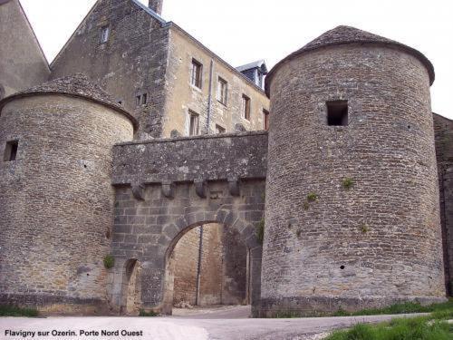 Chambres Sous Les Vignes Du Buttois Bussy-le-Grand Εξωτερικό φωτογραφία